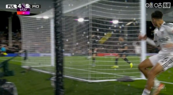 救命了!第98分钟,格瓦迪奥尔极限门线突围